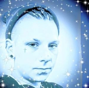 Meet your Posher, Brittney